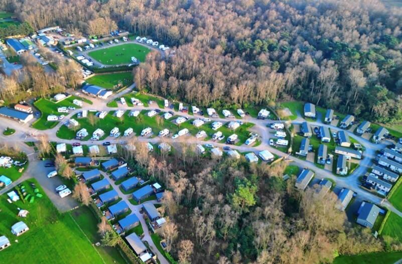 Enjoy 20% Off Mid‑Week Stays between 1st May & 23rd July at Blakemere Touring and Caravan Park